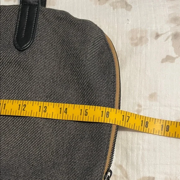 PISTIL - Picture 4 of 8